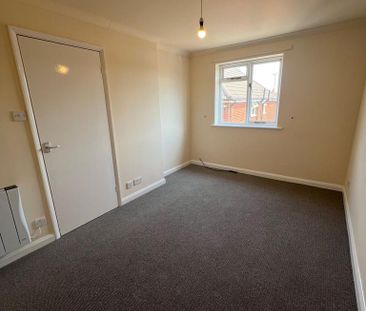 2 bedroom house to rent - Photo 2