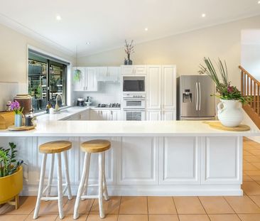 Large Family Home in Prime Location - Photo 6