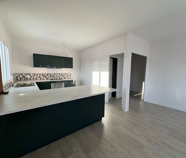 Location Appartement 3 pièces 87m² - Photo 5