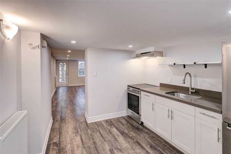 For Lease - 134 Glenwood Crescent Unit# Lower 2, Toronto, Ontario - Photo 2