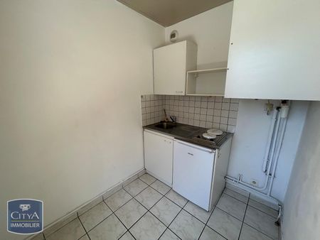 Location Appartement 2 pièces 35m² CLERMONT FERRAND 63000 - Photo 2