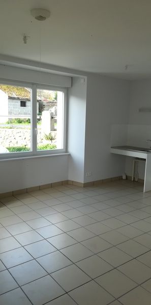 APPARTEMENT DE TYPE 1 RDC VARENNE A FERRUSSAC - Photo 1