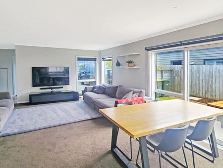 Wainui Living - Photo 2