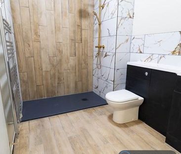 2 bedroom flat to rent - Photo 6