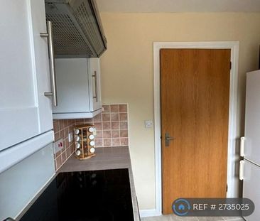 2 bedroom flat to rent - Photo 3