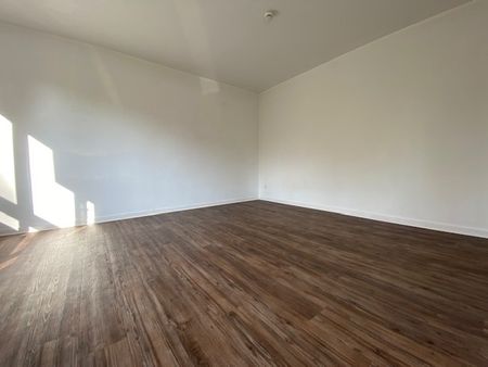 *** Charmante 2-Zimmerwohnung mit großem S-W-Balkon in ruhiger Lage! *** - Foto 2