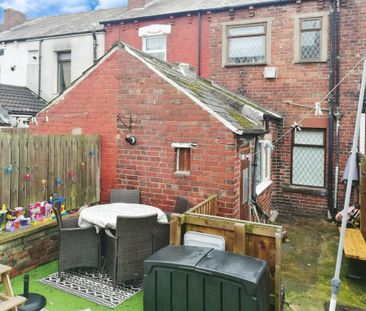 2 bedroom terraced house to rent - Photo 6