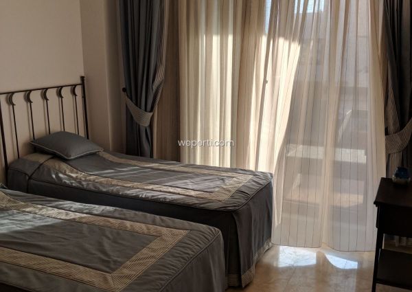 Apartment in Torrevieja, punta prima, for rent