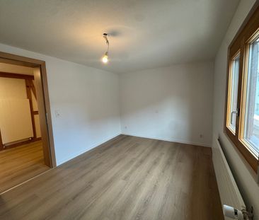 Renovierte 4.5-Zimmer Wohnung in Einsiedeln - Foto 2