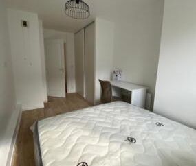 🏡 Colocation Meublée - proche des transports - Photo 5