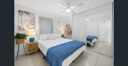 Coastal Living in a Prime Location - Photo 5