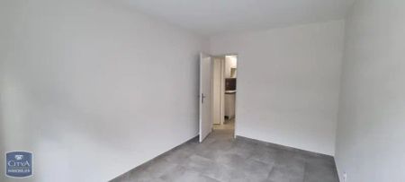 Appartement à louer 2 pièces 31.77m² - Photo 4