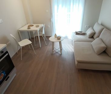 Studio/Γκαρσονιέρα για ενοικίαση Μεταγωγών (Αμπελόκηποι) - Photo 4