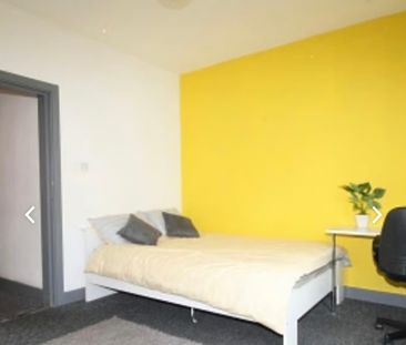 6 Bed - 116A Brudenell Road, Headingley, LEEDS - LS6 1lLS - Student - Photo 5