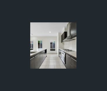 Spacious Family Living in the Popular Aston Estate - Photo 4