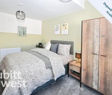 1 bedroom in a house share to rent - Photo 4