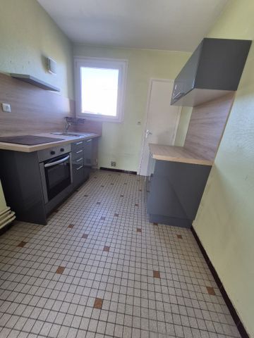 Location Appartement 3 pièces 56m² LILLE 59160 - Photo 2