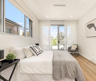 Brand New Ultra Modern Duplex with High-End Finishes in a Convenien... - Photo 5