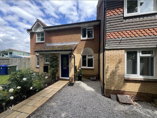 2 bedroom semi-detached house to rent - Photo 1