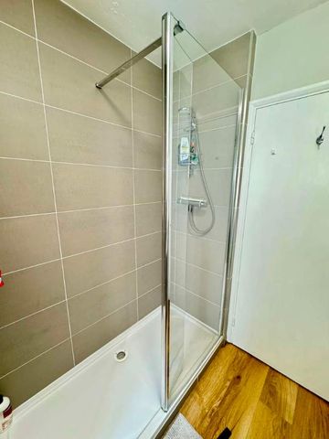 West Street, Epsom, KT18 - Photo 5