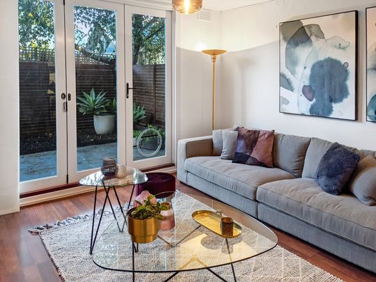 2/18-20 Brighton Street, Flemington VIC 3031 - Photo 1