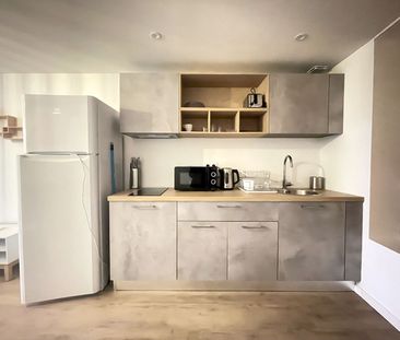 Location Appartement 2 pièces 33m² - Photo 3