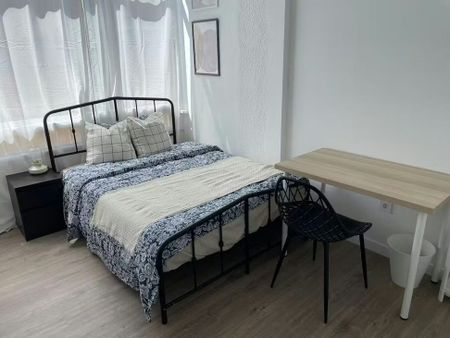 Carrer el Palleter, Benetússer, Valencian Community 46910 - Photo 2