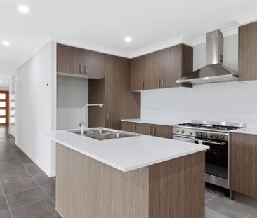 Apply Now - Century 21 &vert; the Paramount Group - Photo 3