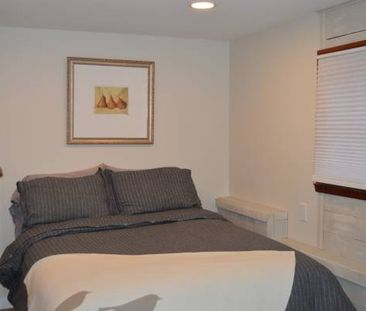 One Bedroom Furnished Garden Suite - Photo 1