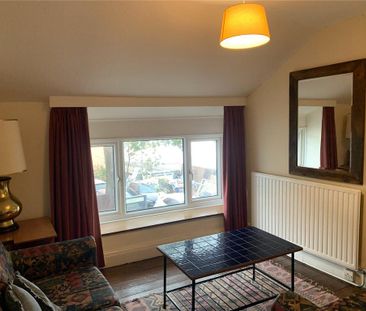 3 bedroom end of terrace house to rent - Photo 3