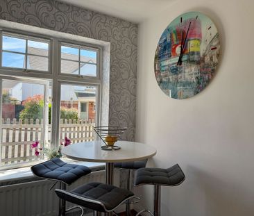 Summerleaze Crescent, Taunton - Photo 1