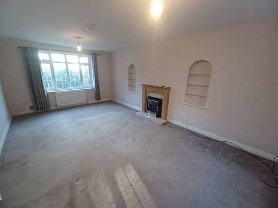 4 bedroom detached house to rent - Photo 1