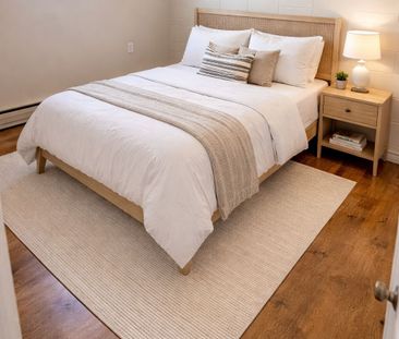 For Lease - 672 Fennell Avenue Unit# 17, Hamilton, Ontario - Photo 1