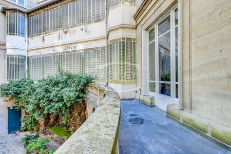 Appartement • Mairie - Photo 4