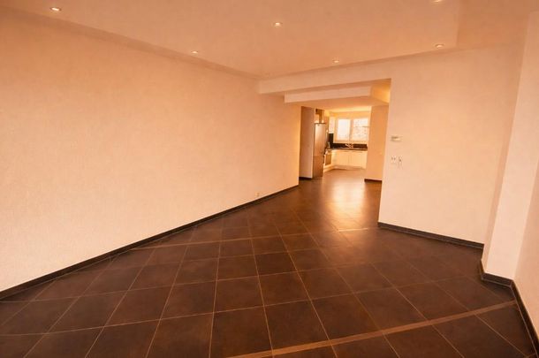 Location Appartement 3 pièces 88m² THONON LES BAINS 74200 - Photo 1