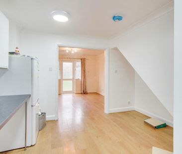 2 bedroom house to rent - Photo 1