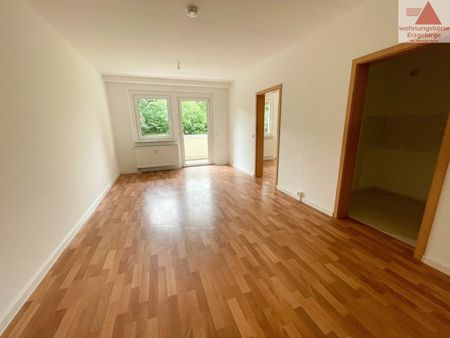 2-Raum-Wohnung im Erdgeschoss mit Balkon - Photo 3