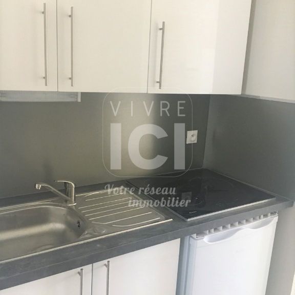 A louer - Studio 21.64m² / CARQUEFOU Centre-Ville - Photo 1