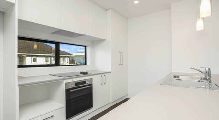 Stylish 4-Bedroom Standalone Home with Private... - Photo 4