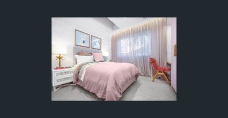 Fully Furnished Family Home. - Photo 5