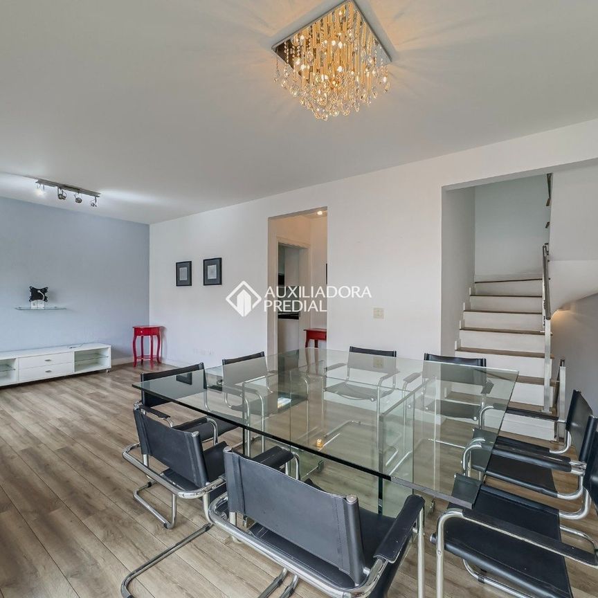 Sobrado com 3 quartos e 150m² para alugar em Jardim, Santo André. - Foto 1