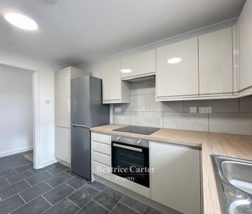 2 bedroom semi-detached bungalow to rent - Photo 5