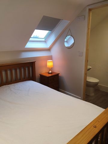 4 bedroom house, 1 en-suite - Photo 3