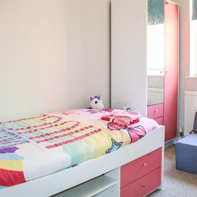 2 bedroom terraced house to rent - Photo 1