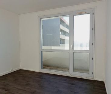 Appartement T5 à VERVINS - Photo 1