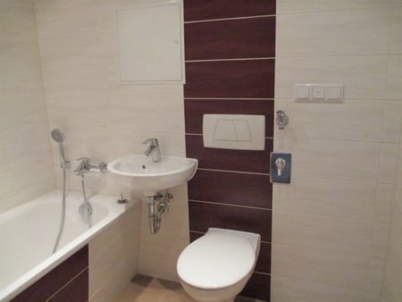 Machen Sie es sich gemütlich: Tolle 4-RW mit Balkon - Photo 4