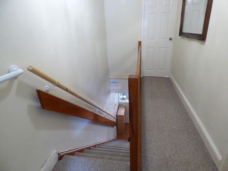 3 bedroom terraced house to rent - Photo 5