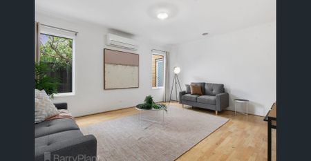 Deluxe Family Living - Photo 5