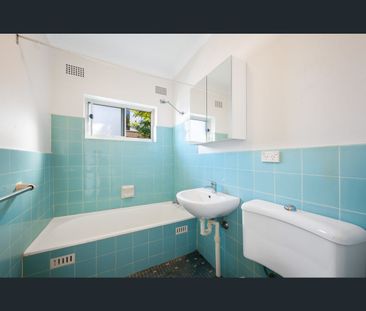 9/14 Avona Avenue, Glebe, NSW 2037 - Photo 2