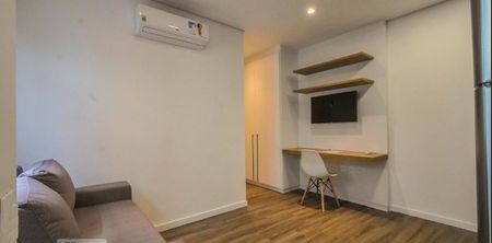 Apartamento para alugar com 18m², 1 quarto e sem vaga - Foto 2